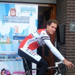 Paul in front of the Jaludo Rijssen office